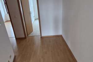 Schöne 2-Zimmer-Wohnung mit Balkon ab sofort frei zur Vermietung – Neue Straße 11, 39104 Buckau, Magdeburg – Vorschaubild 3