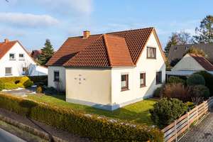 Oldenburg: Handwerker aufgepasst! Solides EFH mit tollem Grundstück!Obj.9316 – Die vollständige Adresse der Immobilie erhältst du vom Anbieter., 26127 Alexandersfeld, Oldenburg (Oldenburg) – Vorschaubild 3