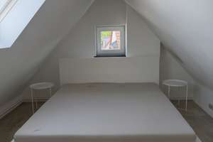 Reutlingen, für Individualisten, vollständig möblierte 2-Zimmer-Maisonette-Wohnung – Baumgartenweg 10, 72764 Reutlingen-Mitte, Reutlingen – Vorschaubild 4