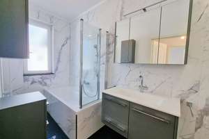 Penthouse-Feeling I Großzügige 2-Zimmer-Wohnung mit Wintergarten, Terrasse – Buckower Damm 189, 12351 Britz, Berlin – Vorschaubild 7