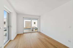 Exklusives Neubau-Domizil mit Einfamilienhaus-Flair | 6 Zimmer | Garten | Garage – Die vollständige Adresse der Immobilie erhältst du vom Anbieter., 81249 Lochhausen, München – Vorschaubild 10