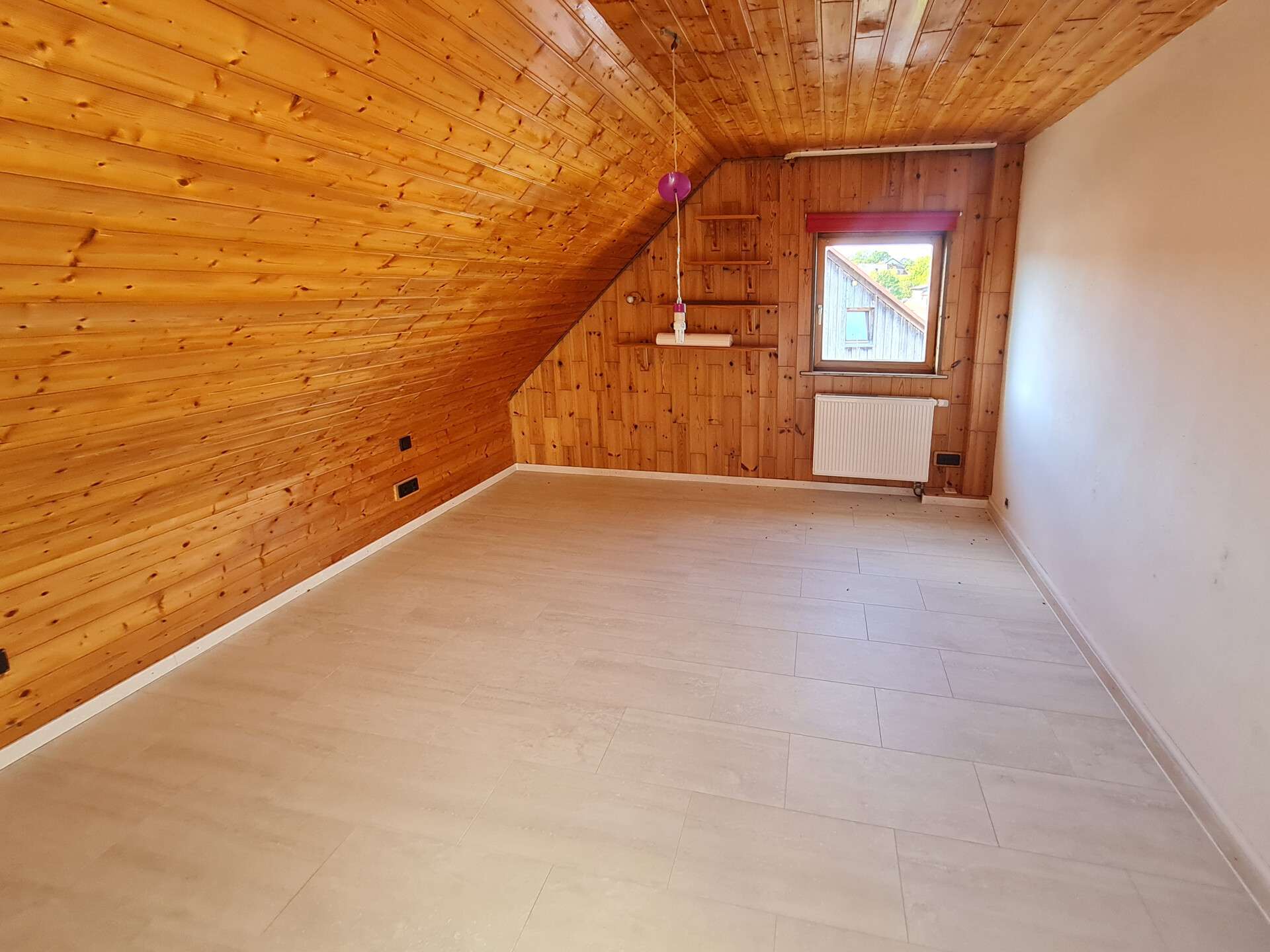 Immobilie in Rüscheid - Top-gepflegtes Einfamilienhaus in ruhiger Wohnlage, nähe Anhausen! - Bild 1