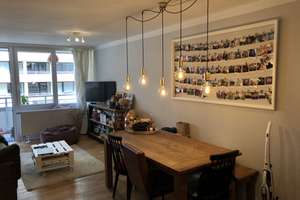 Freundliche Wohnung mit drei Zimmern zum Kauf in München – Auerfeldstraße 21, 81541 Obere Au, München – Vorschaubild 1