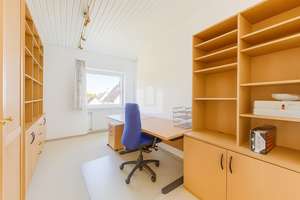 WINDISCH IMMOBILIEN - Einmaliges Architektenhaus in Ortsrandlage von Türkenfeld! – Die vollständige Adresse der Immobilie erhältst du vom Anbieter., 82299 Türkenfeld – Vorschaubild 24