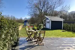 Stilvoll & Modern: Exklusive Doppelhaushälfte in Bestlage von Bad Bramstedt mit unverbaubarem Blick – An der Osterau 22b, 24576 Segeberg (Kreis) – Vorschaubild 27