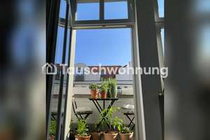 Tauschwohnung: 2 Zimmerwohnung Fhain mit Balkon