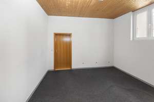 Zwei Immobilien – eine Chance: Solide Einnahmen und Wertsteigerungspotenzial – Die vollständige Adresse der Immobilie erhältst du vom Anbieter., 72764 Reutlingen-Mitte, Reutlingen – Vorschaubild 11
