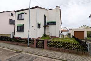 Modernisiertes Familienhaus mit Pool, Sauna, Smart Home & PV-Anlage – Beethovenstraße 10, 67259 Beindersheim – Vorschaubild 17
