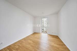 + Großzügige Neubauwohnung mit zwei Balkonen in Rothenburgsort + Urban.Isle + – Billhorner Kanalstraße 56, 20539 Rothenburgsort, Hamburg – Vorschaubild 3