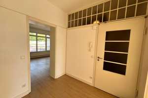 +++ LICHTDURCHFLUTETE WOHNUNG MIT SONNEN-BALKON +++ – Jungfernweg 37, 47799 Krefeld – Vorschaubild 6