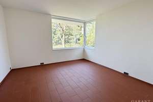 Chices Haus in bester Aussichtslage – Die vollständige Adresse der Immobilie erhältst du vom Anbieter., 72766 Reutlingen-Mitte, Reutlingen – Vorschaubild 10