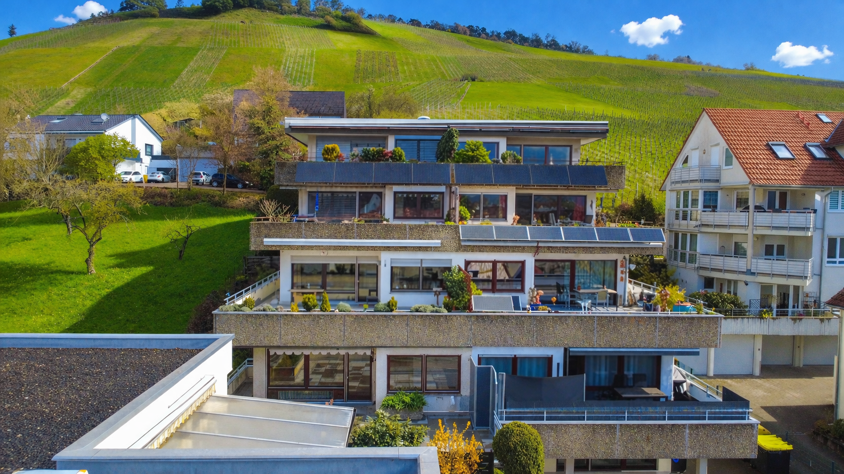 Großzügig wohnen mit Traum-Terrasse in naturnaher Lage von Kleinheppach, Rems Murr Kreis – Bild 1