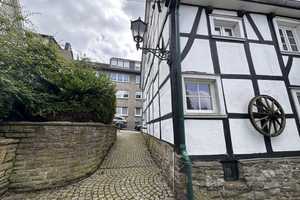FRISCH KERNSANIERT! Mehrparteienhaus in Top Lage - Denkmalgeschütztes  & historisches Stadthaus! – Odoakerstraße 1, 42389 Wuppertal – Vorschaubild 11