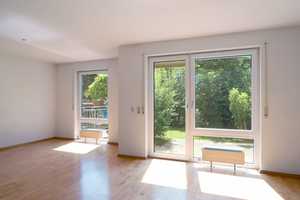 Modernes Reihenhaus mit Garten und Garage in ruhiger Lage – Reutlingen (Kreis) – Vorschaubild 6