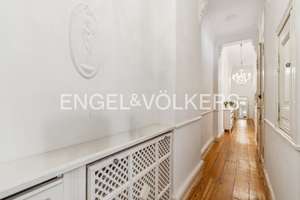 Stilvoller Altbau mit großzügiger Wohnküche nahe Kurfürstendamm – Die vollständige Adresse der Immobilie erhältst du vom Anbieter., 10789 Charlottenburg, Berlin – Vorschaubild 10
