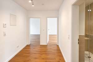 Frisch renoviert: 100 m² Wohnkomfort & 200 m² Privatgarten & Garage im Almenhof – Die vollständige Adresse der Immobilie erhältst du vom Anbieter., 68199 Neckarau, Mannheim – Vorschaubild 8