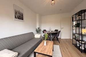Sofort bezugsbereit: 2-Zimmerwohnung in modernisiertem Topzustand