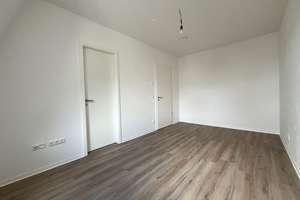 Wohnen im Neubau: Moderne 4-Zimmer-Wohnung mit Tageslichtbad, Badewanne, Dusche und Loggia – Kreuzstraße 23, 4103 Zentrum-Ost, Leipzig – Vorschaubild 7