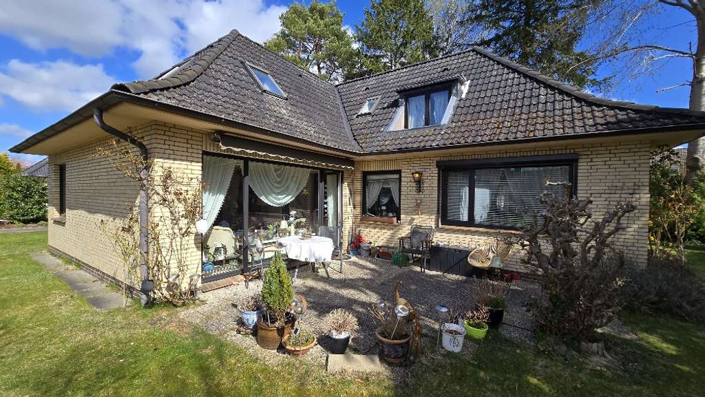 Immobilie in Ellerbek - Geräumiges 6-Zimmer Haus in Ellerbek - Bild 0