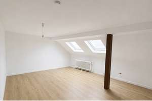 helle Dachgeschosswohnung in Mönchengladbach Eicken