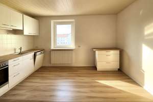 2-Zimmerwohnung in zentraler Lage Innenstadt - kompakt geschnitten und modernisiert – sofort frei -  – Die vollständige Adresse der Immobilie erhältst du vom Anbieter., 87439 Innenstadt, Kempten (Allgäu) – Vorschaubild 2