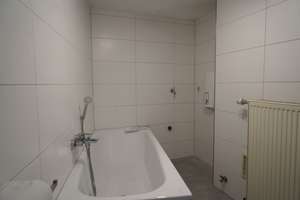 Helle Dachgeschosswohnung mit Waldblick – Die vollständige Adresse der Immobilie erhältst du vom Anbieter., 45134 Stadtwald, Essen – Vorschaubild 9
