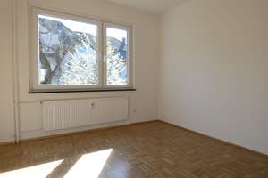 ** Modernisierte 2-Zi-Wohnung mit Balkon in zentraler, dennoch ruhiger Lage von Holsterhausen ** – Kaulbachstr. 47, 45147 Holsterhausen, Essen – Vorschaubild 9