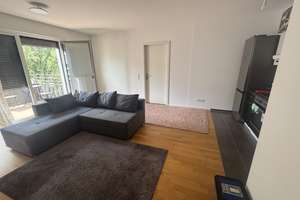Fully Furnished 2-Room Apartment  | Balcony | Berlin-Mitte | Long Term – Die vollständige Adresse der Immobilie erhältst du vom Anbieter., 10179 Mitte (Ortsteil), Berlin – Vorschaubild 3
