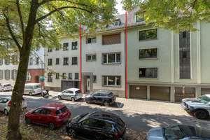 Gepflegtes 4-Parteienhaus im Krefelder Bismarckviertel – vermietet, modernisiert  & aufgeteilt – Bismarckstraße 6, 47799 Cracau, Krefeld – Vorschaubild 2