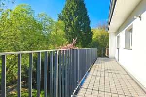 Wahres Raumwunder: Exklusives Einfamilienhaus mit Garten, Pool & Sauna in idyllischer Taunuslage – Die vollständige Adresse der Immobilie erhältst du vom Anbieter., 61476 Kronberg im Taunus – Vorschaubild 3