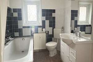 großzügige 4-Zi. Whg. inkl. Garten, Einbauküche / WG geeignet – Argelsriederstraße 60, 81475 Fürstenried-West, München – Vorschaubild 7