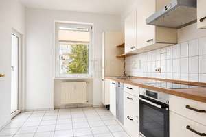 Helle 3-Zimmerwohnung mit Balkon im Dichterviertel - für junge Familien oder WG-geeignet