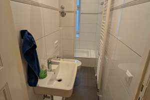 2,5-Zimmer-Wohnung am Schillerpark mit französischem Balkon und direkter U6-Anbindung – Die vollständige Adresse der Immobilie erhältst du vom Anbieter., 13349 Wedding, Berlin – Vorschaubild 9