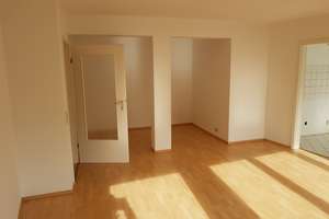 grosszügige u . helle 2 Zimmerwohnung, ideal für Senior/in oder Single, barrierefrei – Elberfelderstr. 32, 58095 Mittelstadt, Hagen – Vorschaubild 5