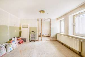 Ein Haus für Macher – mit Geschichte, Charakter und vielen Möglichkeiten – Die vollständige Adresse der Immobilie erhältst du vom Anbieter., 76646 Bruchsal – Vorschaubild 7