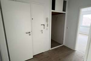 großzügige 2 Zimmerwohnung mit 2 Balkonen – Schifferstraße 21, 27568 Mitte, Bremerhaven – Vorschaubild 3