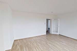Moderne 3-Zimmer-Wohnung mit Tageslichtbad in Bielefeld-Mitte – Heeper Straße 282, 33607 Mitte, Bielefeld – Vorschaubild 3