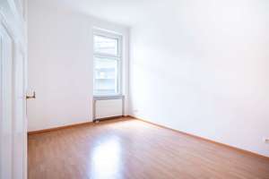 ⭐️ Helle Wohnung mit Havel-Blick - Ruhige & sanierte 2 Zimmer Whg mit Balkon im 2.OG – Die vollständige Adresse der Immobilie erhältst du vom Anbieter., 13581 Wilhelmstadt, Berlin – Vorschaubild 3