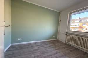 3 Zimmer Wohnung mit Balkon ab 1.6. bezugsfrei – Damaschkestrasse 39, 23560 Sankt Jürgen, Lübeck – Vorschaubild 8