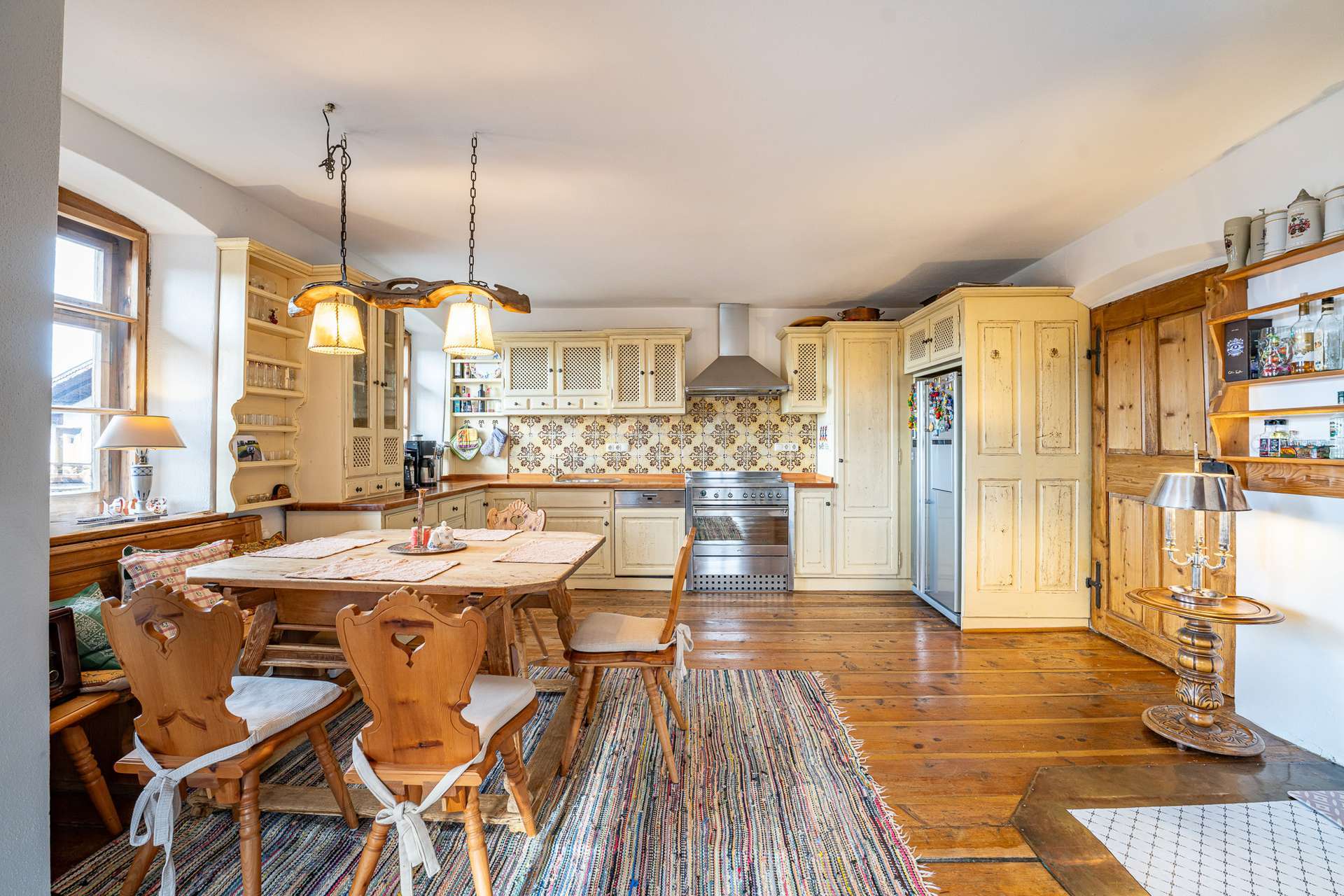 Immobilie in Riedering - Der Summerer-Hof: Historischer Itakerhof mit Berg- und Seeblick im Chiemgau - Bild 4