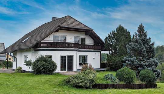 Bild von Familientraum - Ihr Platz zum Leben - großes Grundstück - mit ELW