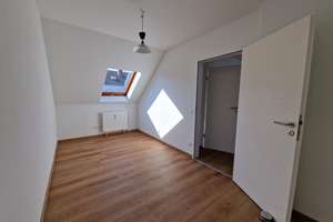 Hochwertig renovierte 5-Zimmer-Wohnung mit außergewöhnlichem Wohnbereich – Roermonder Straße 597, 52072 Richterich, Aachen – Vorschaubild 9