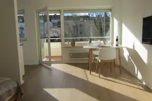 Schöne 1 Zimmer Wohnung, möbliert, in Toplage von Haidhausen, renoviert – Sedanstrasse 4, 81667 München – Vorschaubild 1