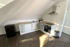 Möblierte  2,5 Zi. -Kuschlige Dachgeschoss-Oase mit Loggia in Ingolstadt Süd Ringsee – Geisenfelder Straße 21a, 85053 Südost, Ingolstadt – Vorschaubild 14