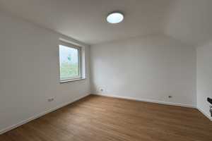 Saniertes Haus mit 9 Einheiten direkt am Bahnhof Mülheim – Charlottenstraße 73, 45468 Mülheim an der Ruhr – Vorschaubild 33