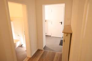 GenießerDesign, Lage, Ruhe, Garten:5min:UKA, 1min:B17, Balkon, 2Bäder+WC, Garage, EBK, Wallbox-ready – Die vollständige Adresse der Immobilie erhältst du vom Anbieter., 86156 Kriegshaber, Augsburg – Vorschaubild 10