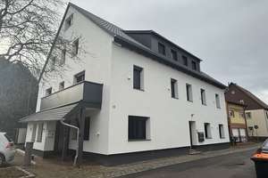 Weil im Schönbuch Breitenstein, frei stehendes 5-Familien-Haus zur Eigennutzung oder als Anlage – Otto-Hahn-Straße 15, 71093 Weil im Schönbuch – Vorschaubild 1