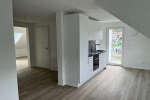 DG-Wohnung in Kupprichhausen: Modern, hell und mit traumhaftem Ausblick I Stellplatz & Balkon – Die vollständige Adresse der Immobilie erhältst du vom Anbieter., 97944 Boxberg – Vorschaubild 4