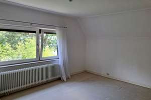 5-Zimmer Einfamilienhaus mit großem Garten in Hamburg-Lokstedt – Die vollständige Adresse der Immobilie erhältst du vom Anbieter., 22529 Lokstedt, Hamburg – Vorschaubild 5