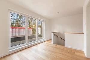 Neubau- Stadthaus in grüner TOP-Lage in Blankenese mit EBK und Stellplatz – Björnsonweg 24, 22587 Blankenese, Hamburg – Vorschaubild 11